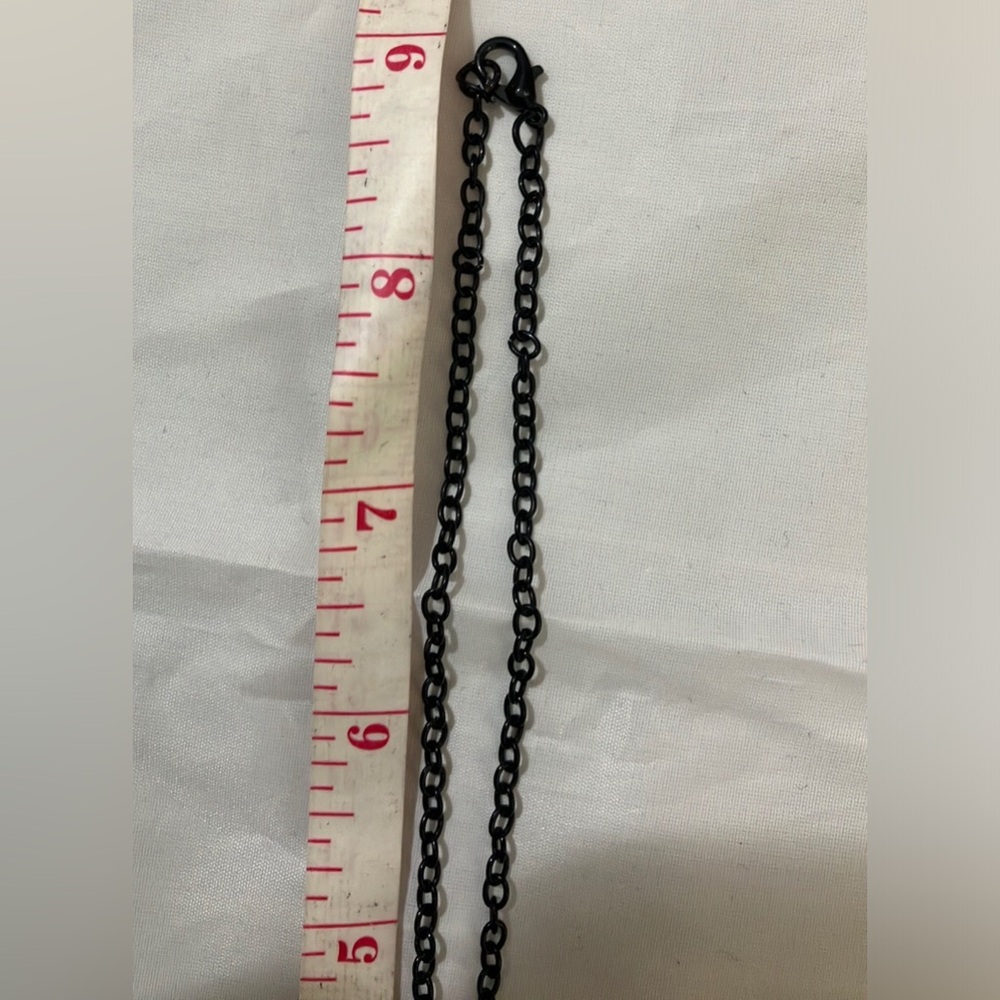 Hashibira Inosuke Demon Slayer Necklace - Picture 4 of 10